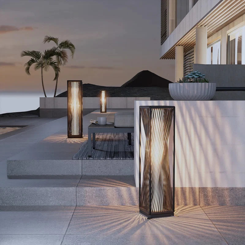 Outdoor Solar Floor Lamp, Patio Weather-Resistant Resin Wicker Solar Light for Yard, Garden, Pathway, Deck