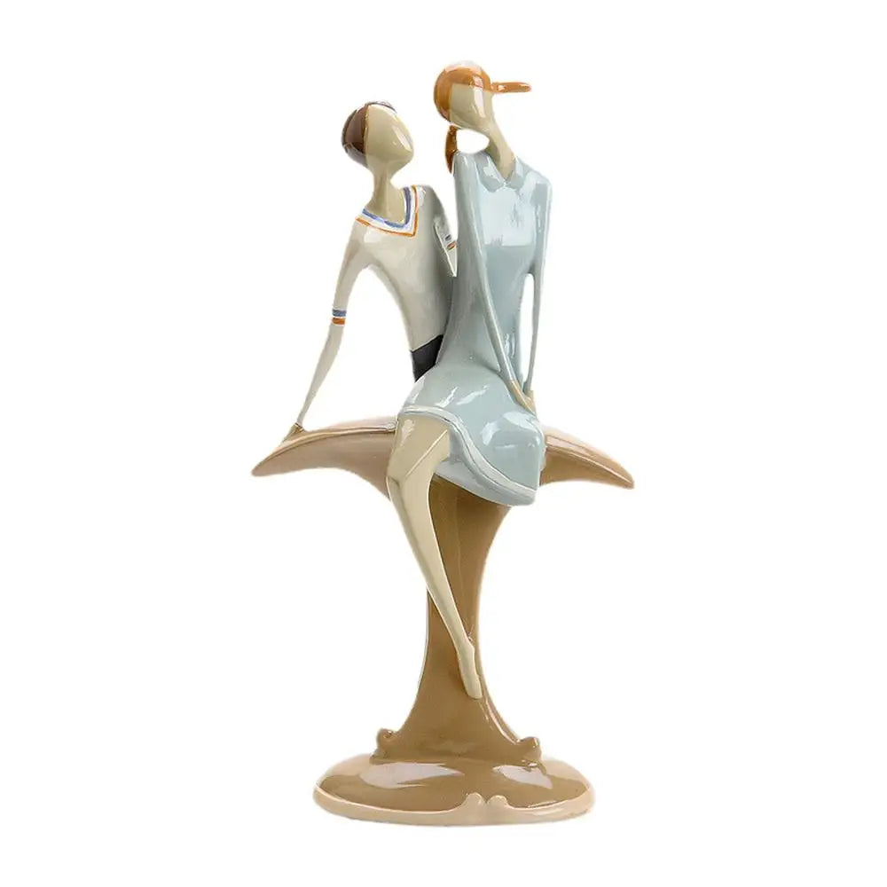 Couple Sculptures Home Decor Wedding Ornament Lovers Statue Romantic Couple Sculpture Collectible Figurines Resin Craft