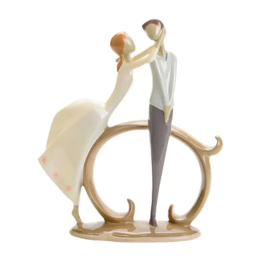 Couple Sculptures Home Decor Wedding Ornament Lovers Statue Romantic Couple Sculpture Collectible Figurines Resin Craft